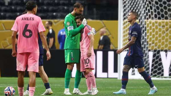 梅西生涯第8次遭遇4球及以上惨败，曾单场被灌8球和6球