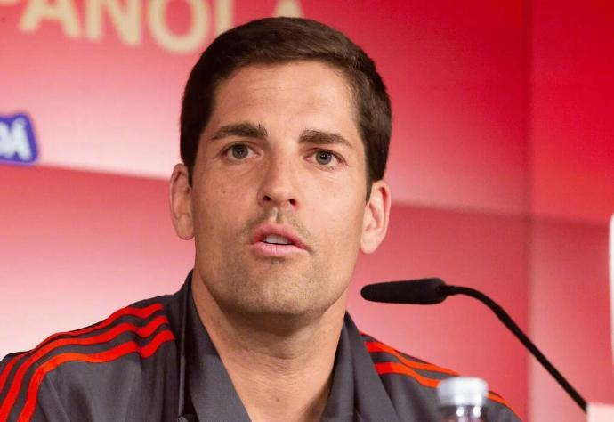 爱游戏-前西班牙主帅莫雷诺因依赖ChatGPT决策遭索契解雇|杰拉德·莫雷诺|哈巴罗夫斯克|吉奥瓦尼·莫雷诺|球员|执教_新浪体育_新浪新闻