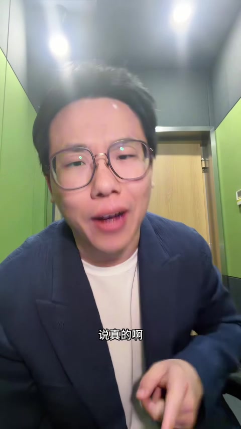爱游戏体育-解说：巴雷特绝杀让人想起小卡 猛龙全队都能打&amp;主场篮筐有玄学